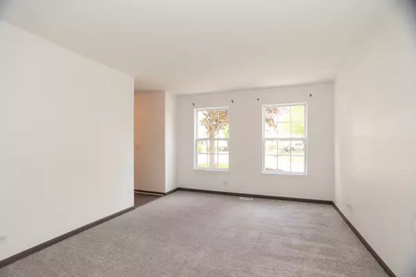 Lake In The Hills, IL 60156,10 Sugar Creek CT