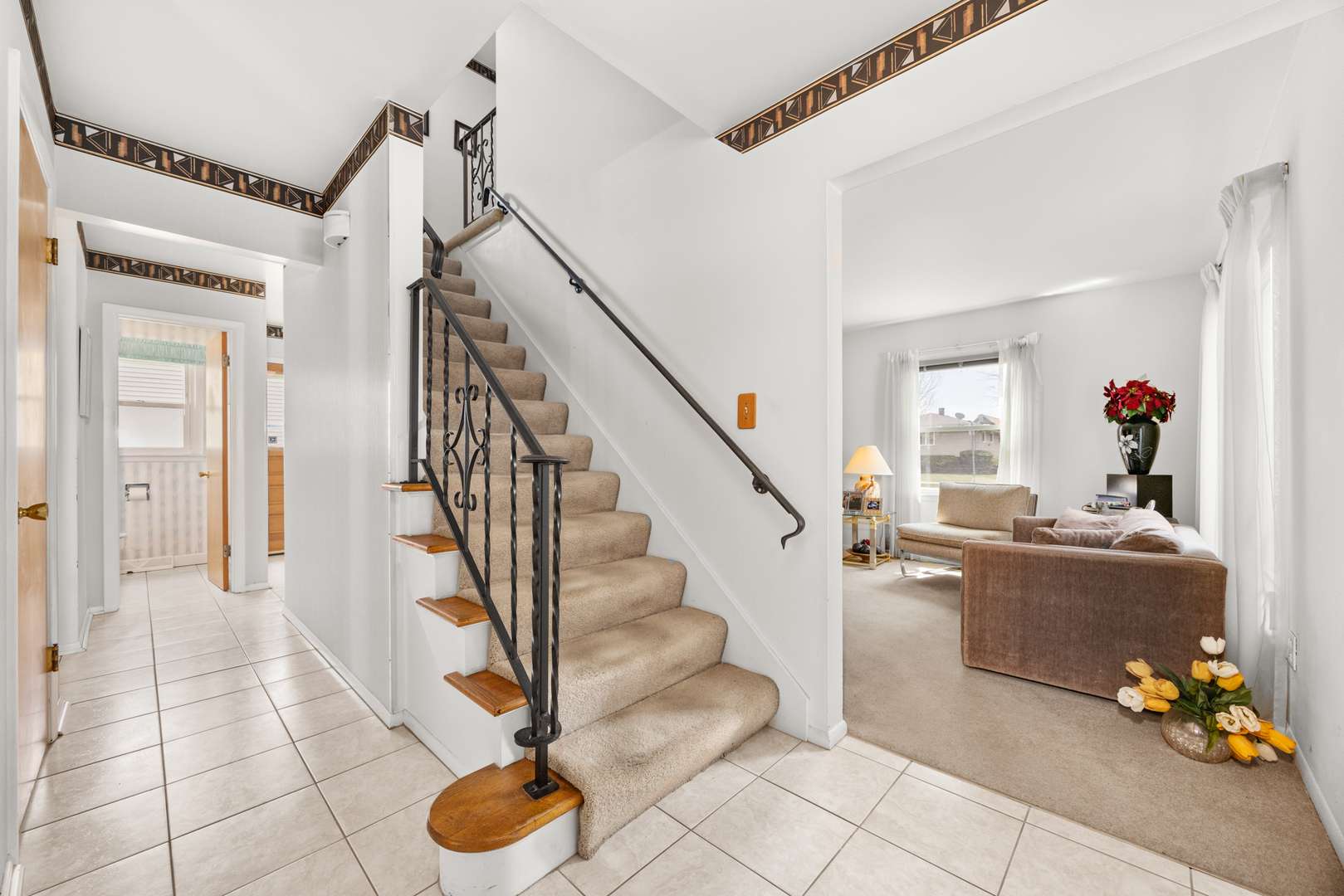 Munster, IN 46321,9235 White Oak AVE