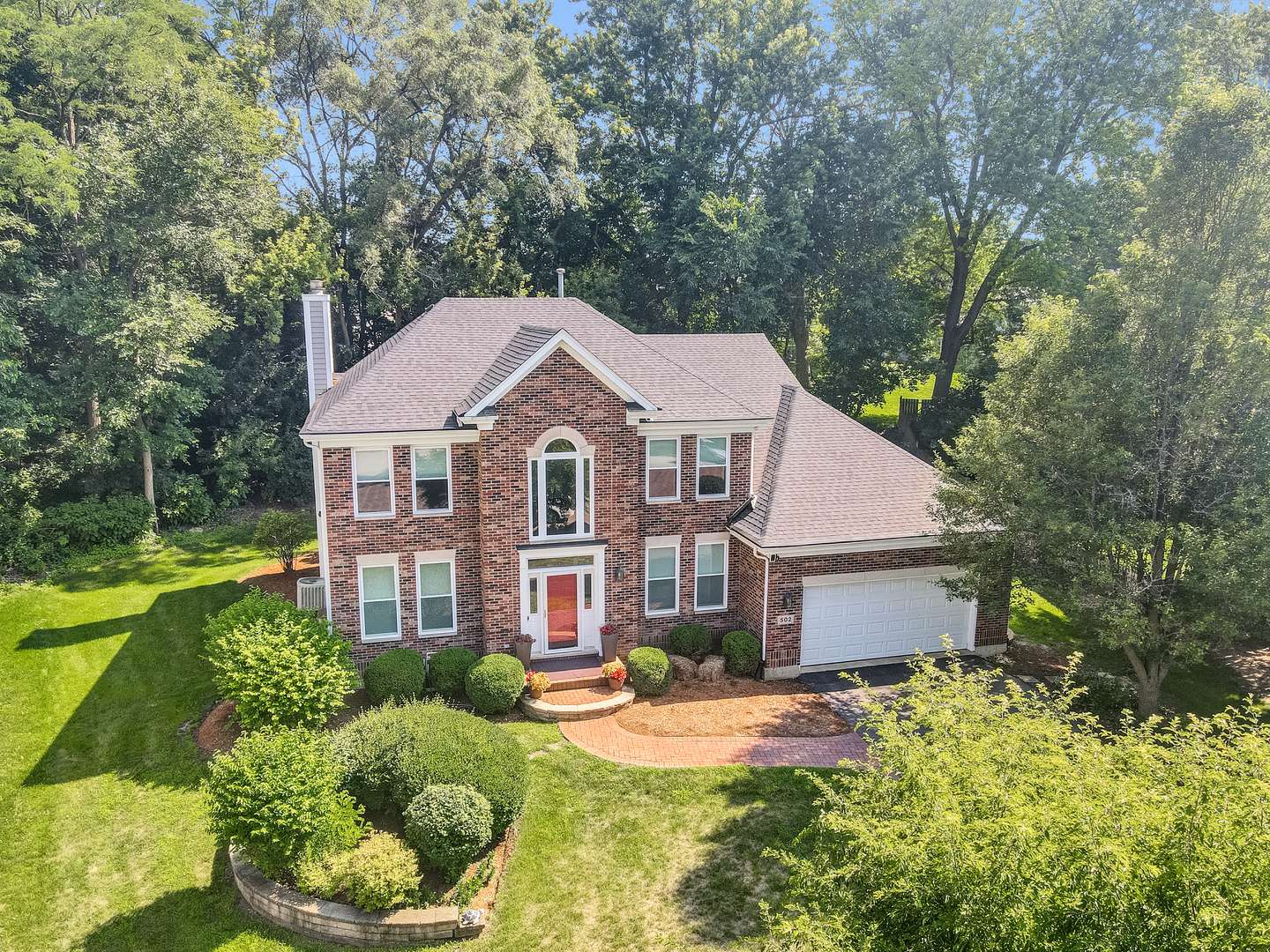 Fox River Grove, IL 60021,502 Windsor CIR