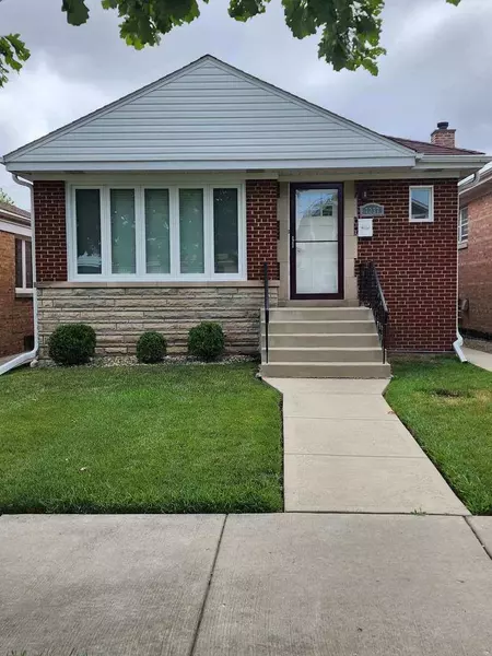 7237 N Oriole AVE, Chicago, IL 60631