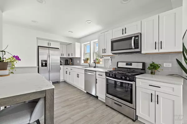 Schiller Park, IL 60176,4429 Scott ST
