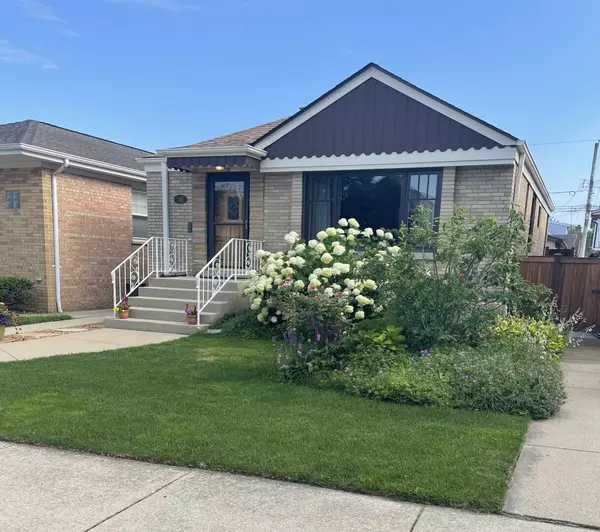 7641 W Hortense AVE, Chicago, IL 60631