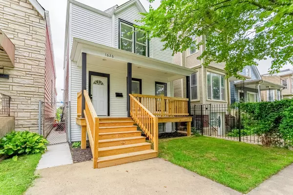 1626 N Harding AVE, Chicago, IL 60647