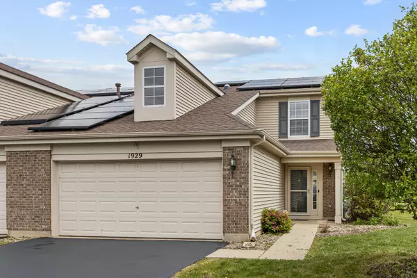 1929 Diamond Head TRL, Pingree Grove, IL 60140