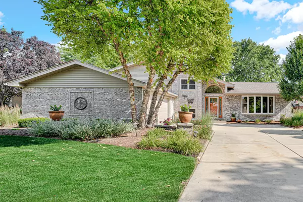 Mokena, IL 60448,10616 Willow AVE