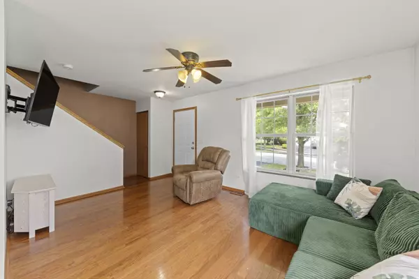Romeoville, IL 60446,74 Kempton DR