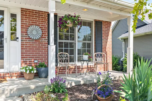 Dekalb, IL 60115,105 Devonshire DR