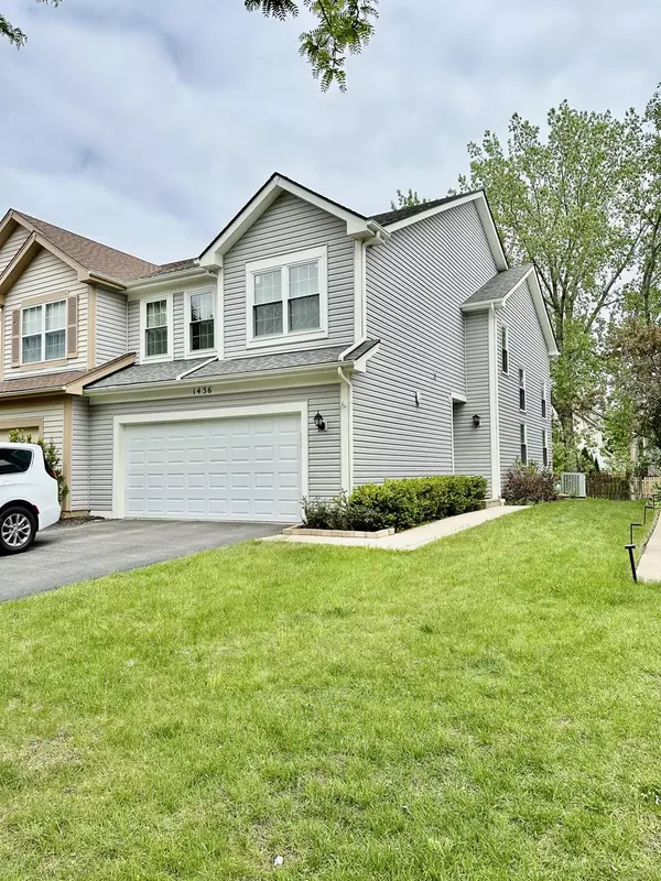 1436 Derby LN #1436, Mundelein, IL 60060