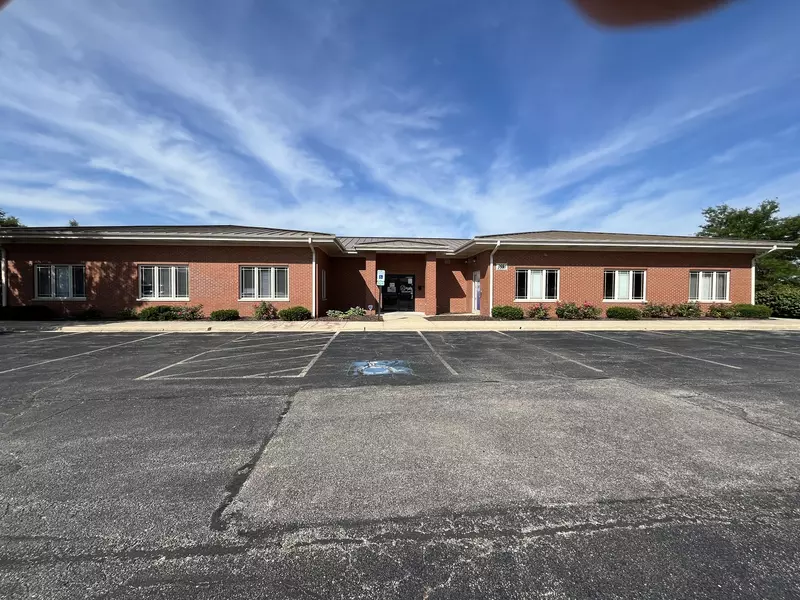 3691 DARLENE CT #102, Aurora, IL 60504