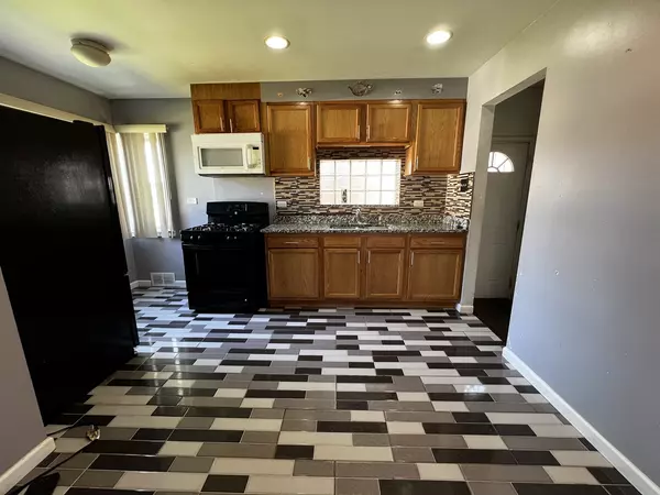 Bellwood, IL 60104,103 Morris ST