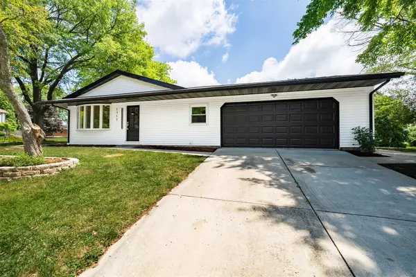 Normal, IL 61761,1717 Liston CT