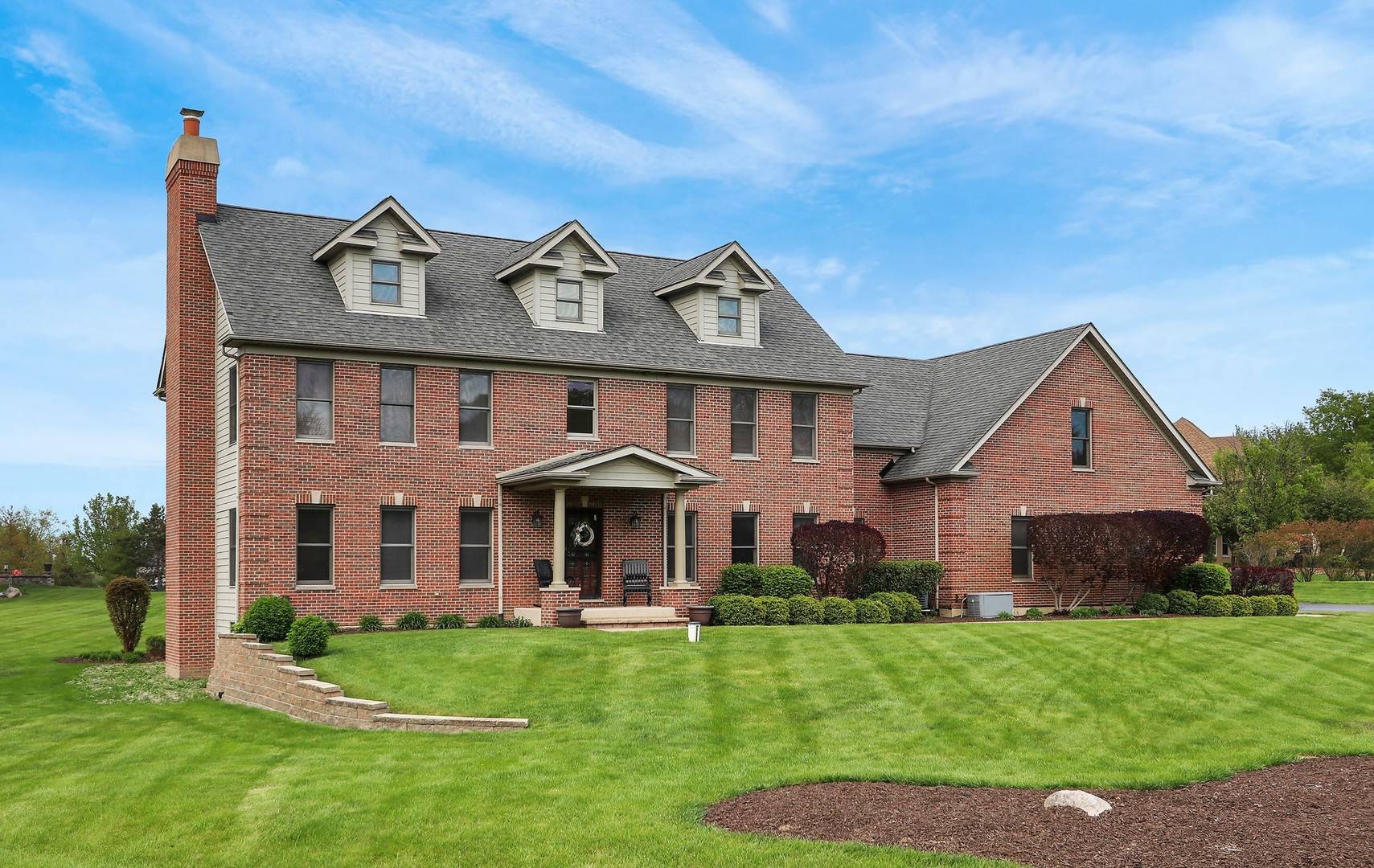 Antioch, IL 60002,575 Hidden Creek DR