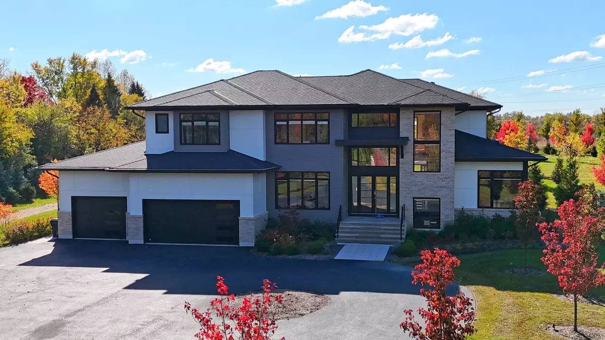 Barrington, IL 60010,25 Rolling Hills DR