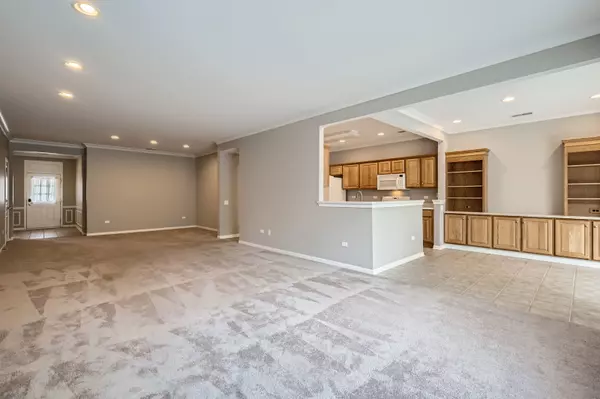 Huntley, IL 60142,13490 Honeysuckle DR