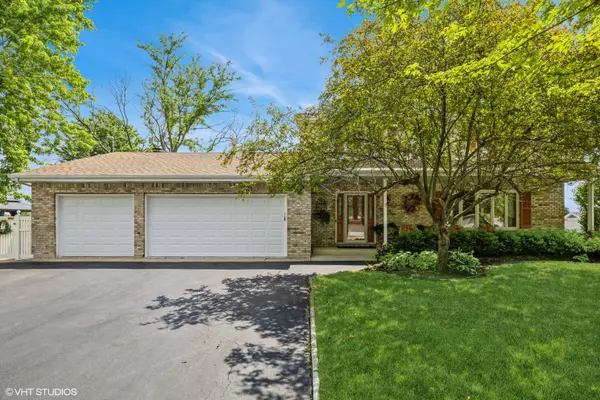 920 Barnside RD, New Lenox, IL 60451