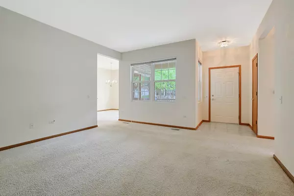 Huntley, IL 60142,12243 Quail Ridge DR