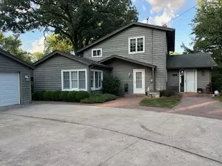 Mchenry, IL 60051,603 Oeffling DR
