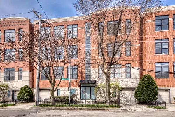 522 N ELIZABETH ST #2S, Chicago, IL 60642