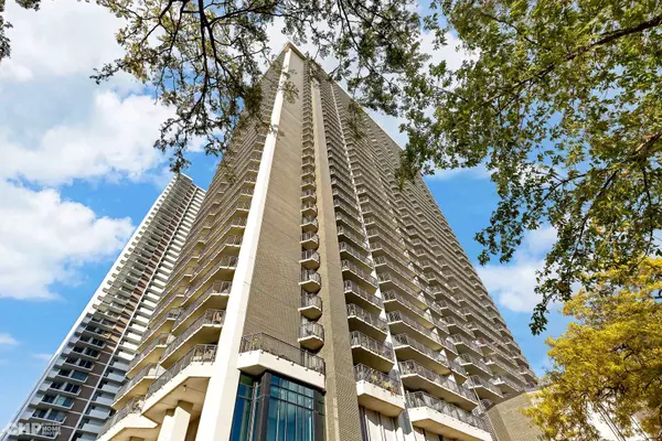 6007 N Sheridan RD #32K, Chicago, IL 60660