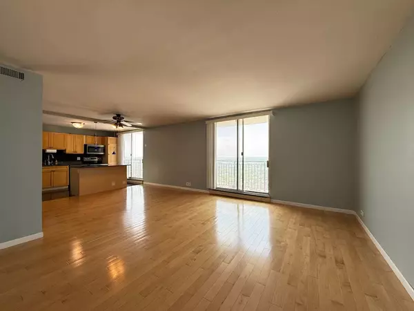 Chicago, IL 60660,6007 N Sheridan RD #32K