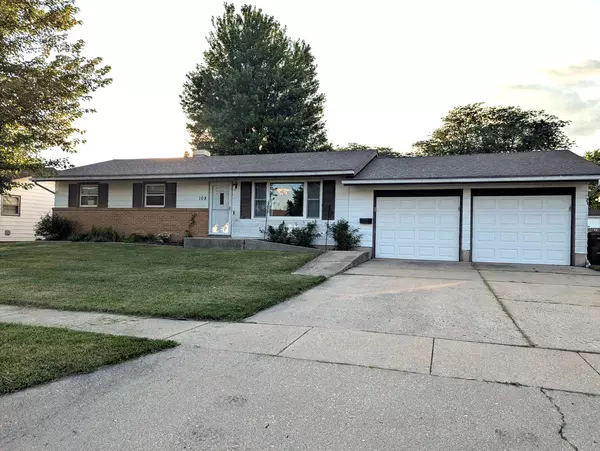 Rochelle, IL 61068,108 Janet AVE