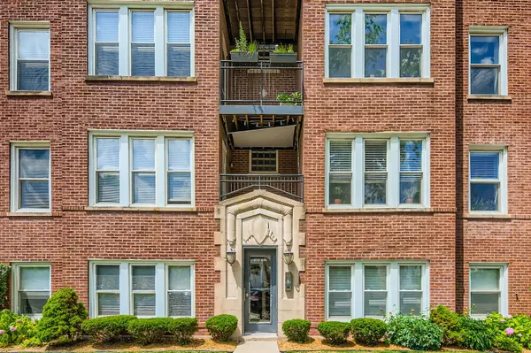 4056 N Albany AVE #G, Chicago, IL 60618