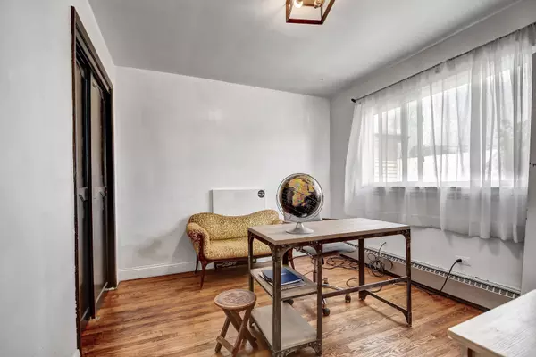 Cicero, IL 60804,3241 S 53rd CT