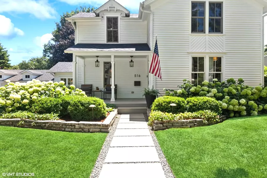 516 Ford ST, Geneva, IL 60134