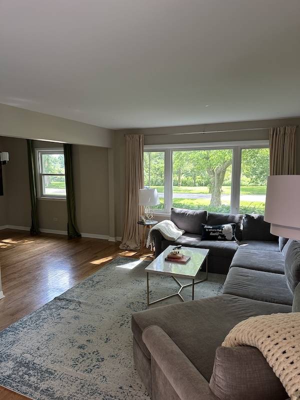 Downers Grove, IL 60515,4128 Elm ST