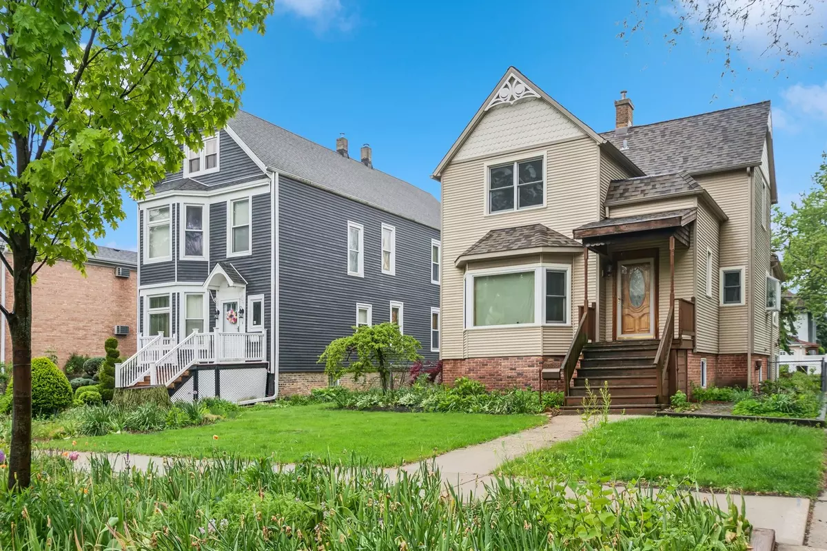 Chicago, IL 60641,3856 N Kenneth AVE