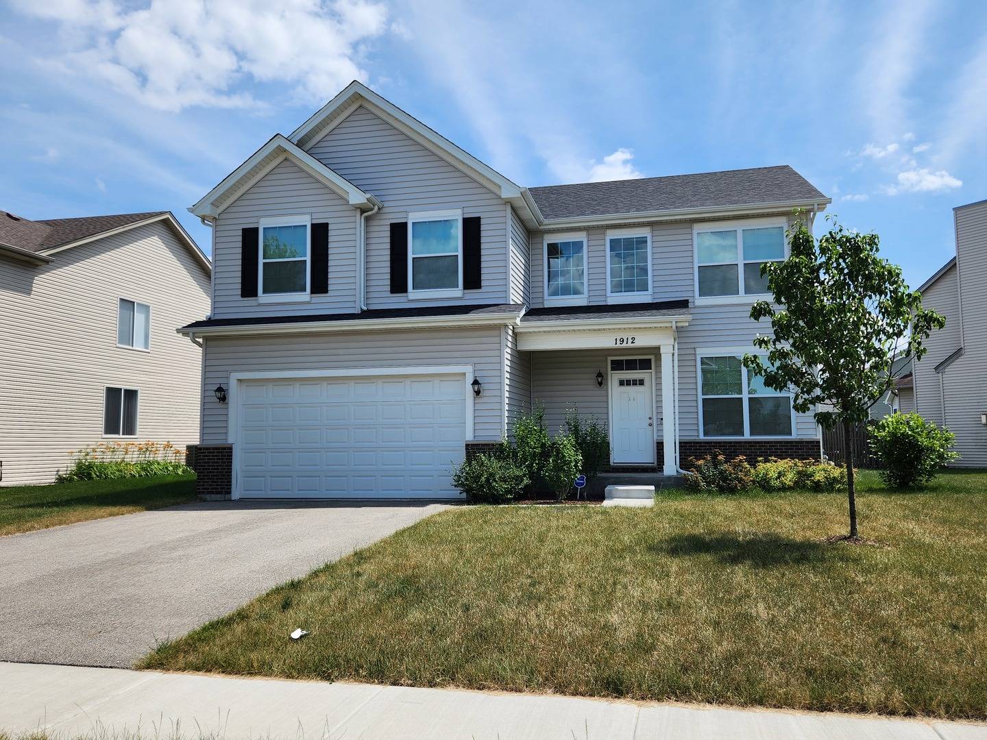 1912 Carlton DR, Plainfield, IL 60586