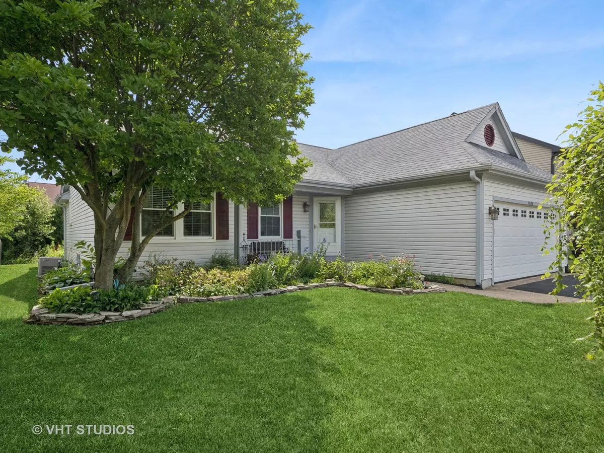 Lake Zurich, IL 60047,1135 Lexington LN