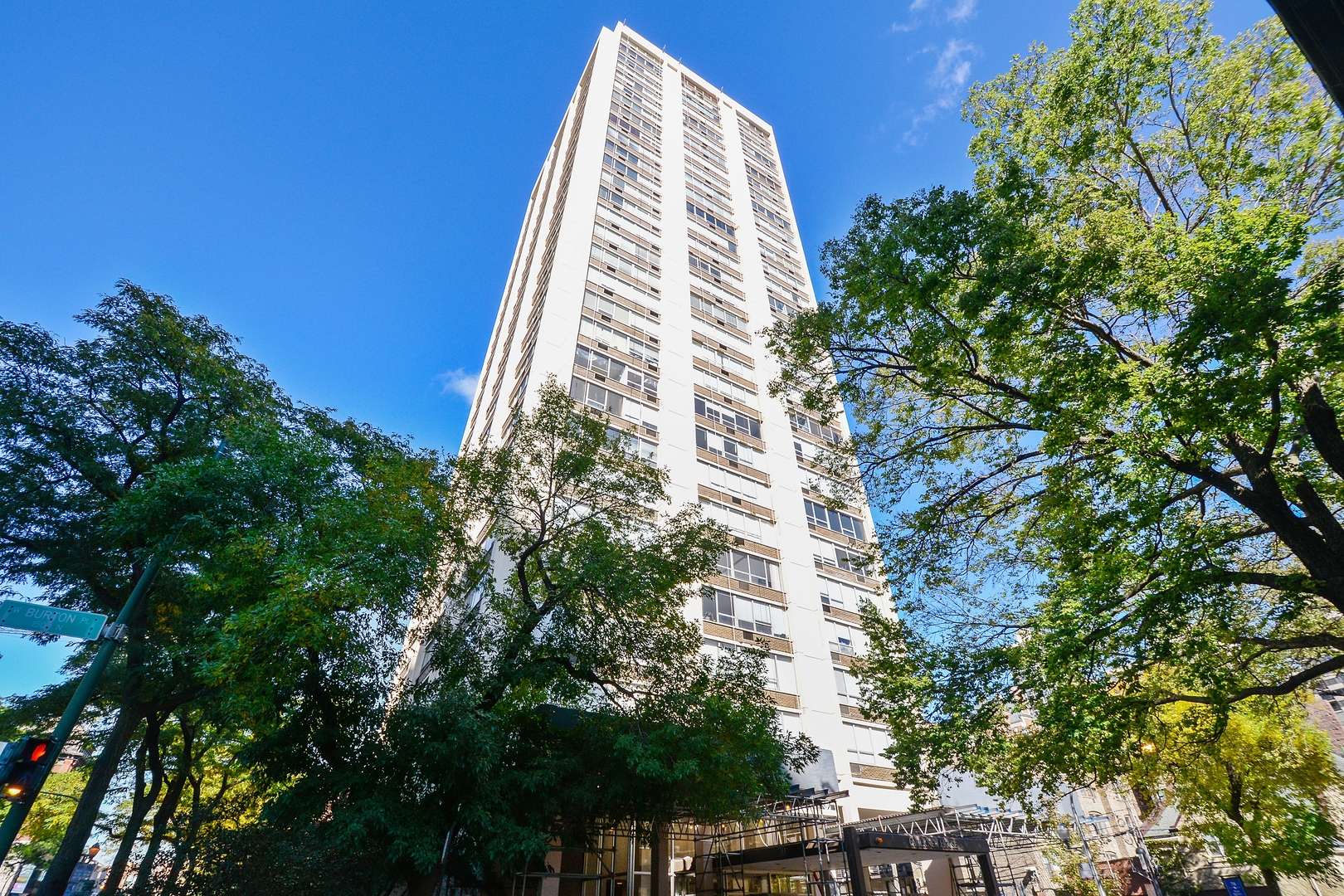 70 W Burton PL #1108, Chicago, IL 60610