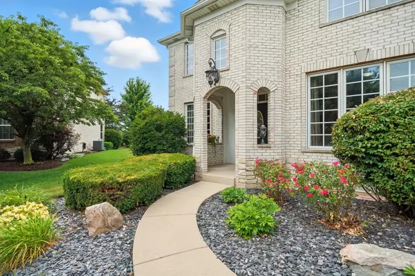 Oswego, IL 60543,503 Simsbury CT