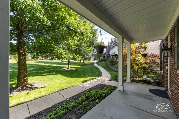 Naperville, IL 60563,1022 Neudearborn LN #19-1022