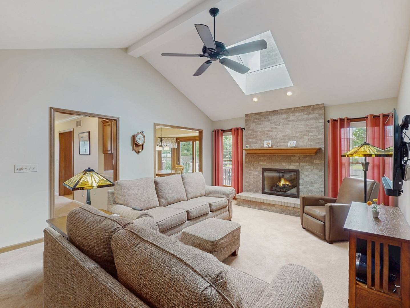 Geneva, IL 60134,2523 Highland RD