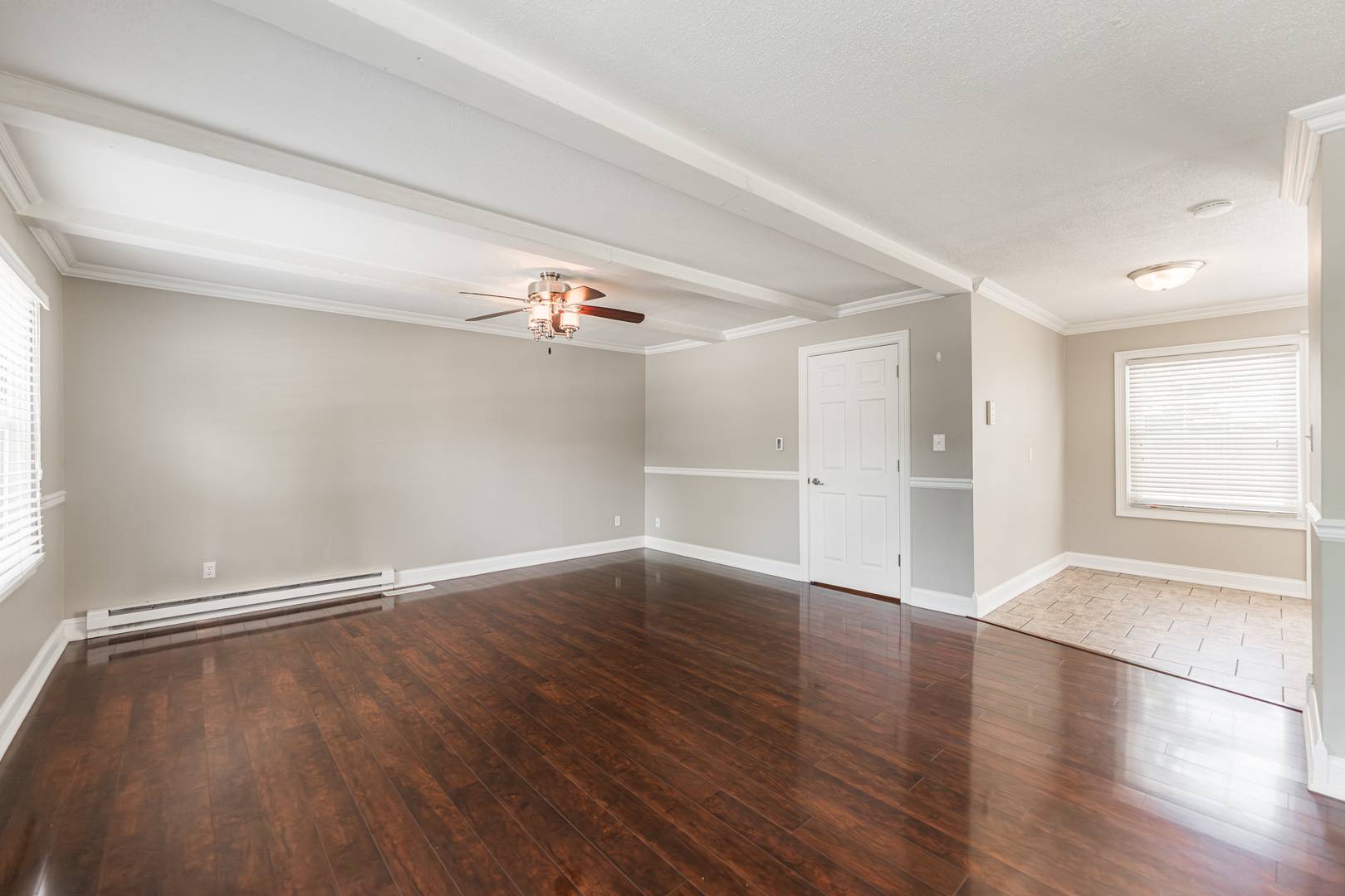 Dekalb, IL 60115,1614 E Dresser RD