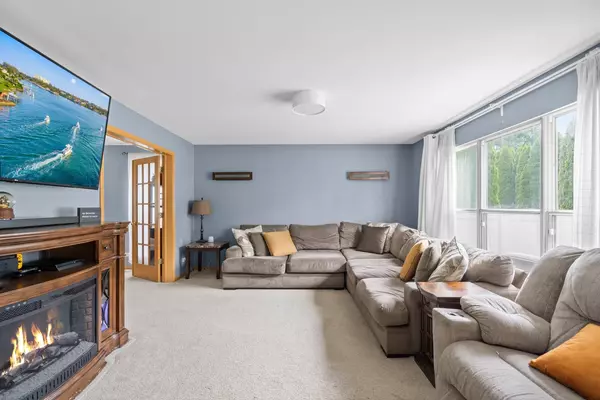 Bolingbrook, IL 60440,560 Larkspur DR