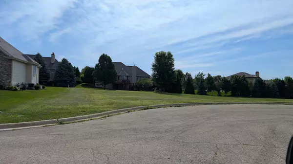 Rockford, IL 61107,905 Tivoli DR
