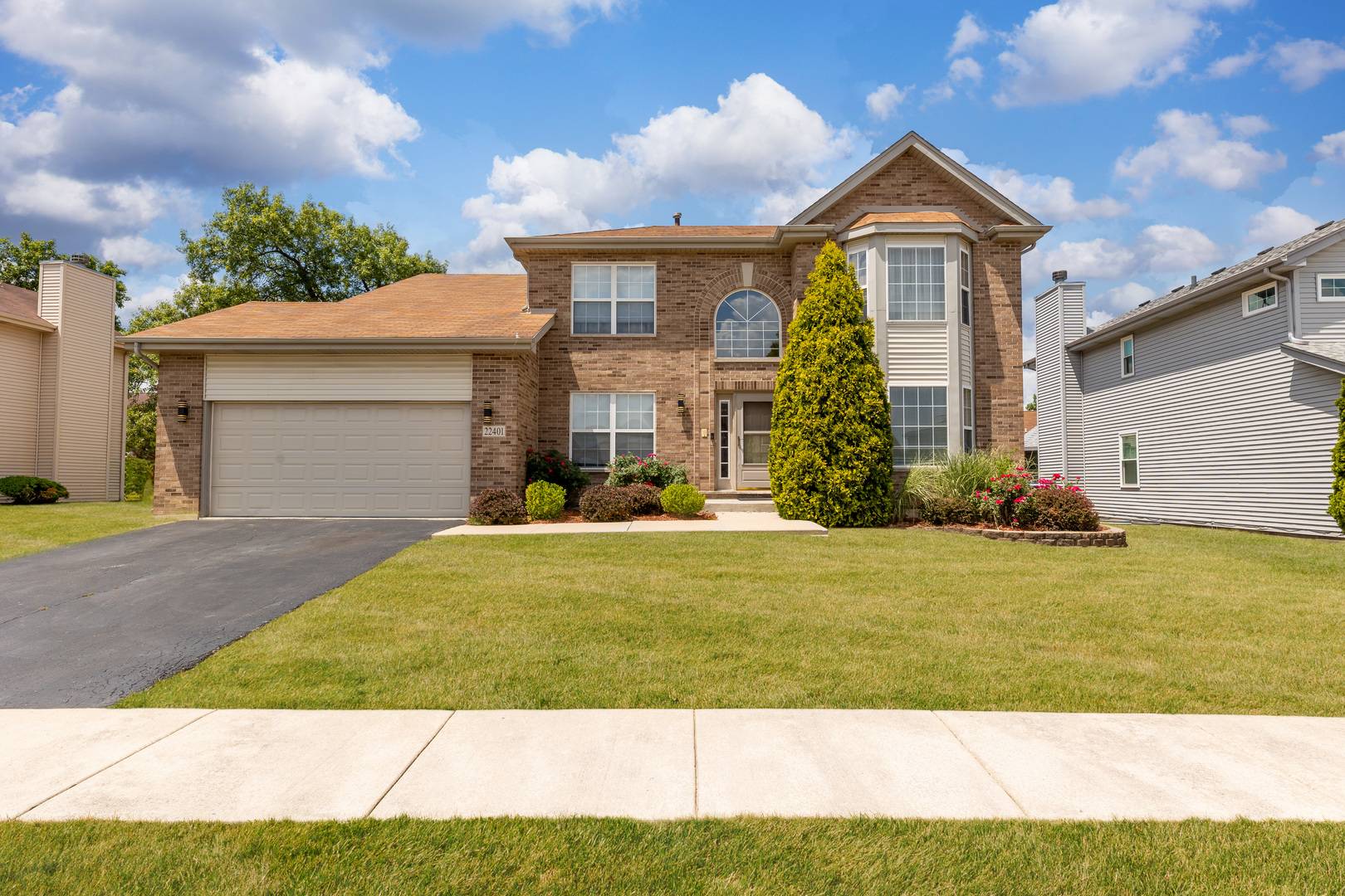 22401 Helen DR, Sauk Village, IL 60411