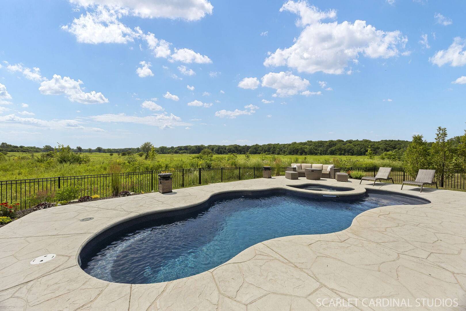 Naperville, IL 60563,2559 Weatherbee LN