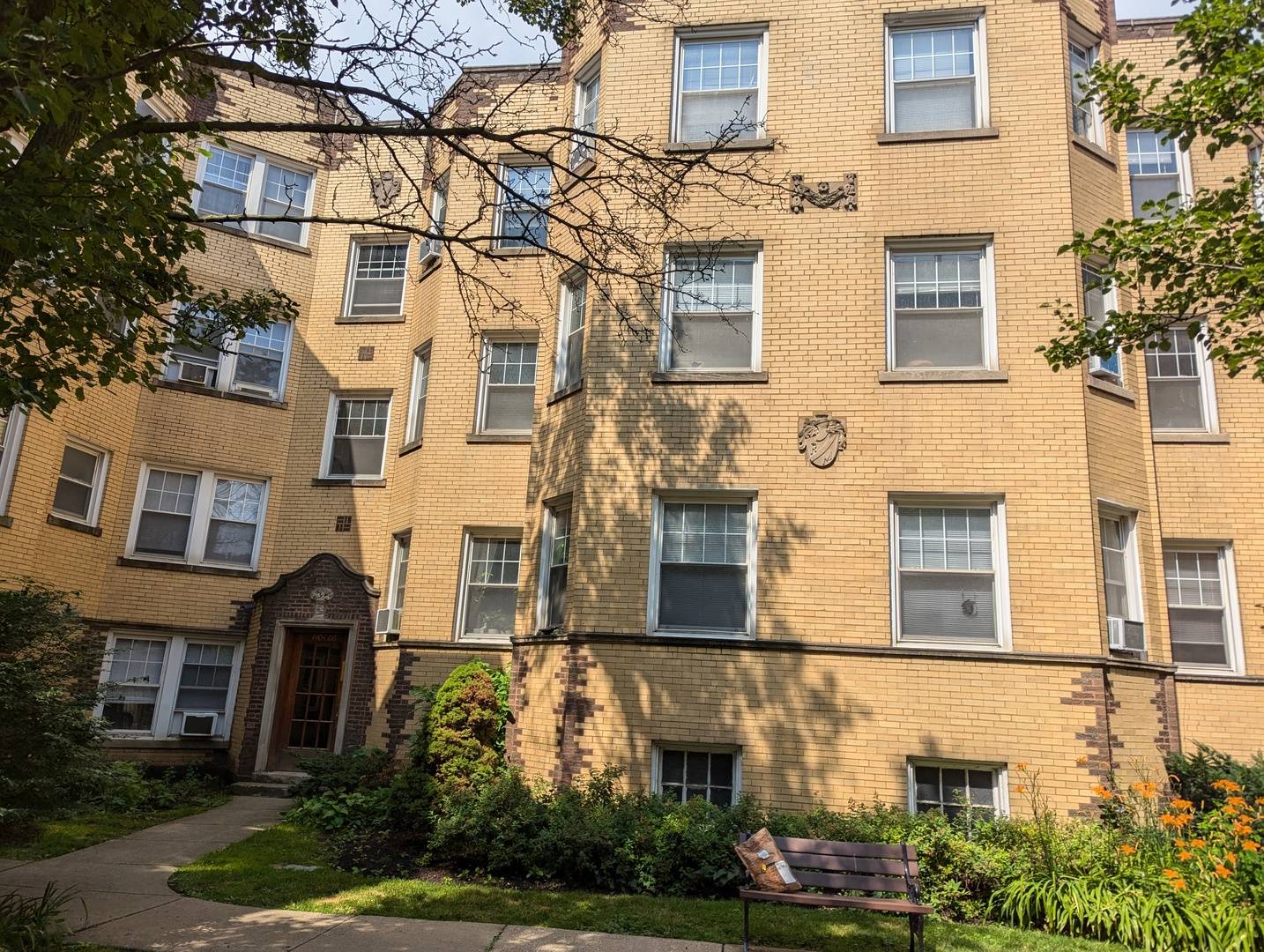 4406 N rockwell ST #2, Chicago, IL 60625