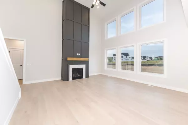 Bloomington, IL 61705,1009 Mount Carmel RD