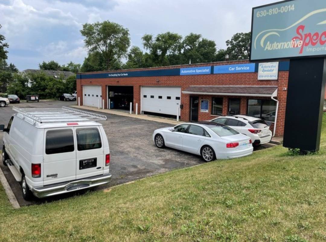 1801 Ogden AVE, Lisle, IL 60532
