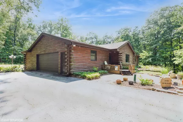 5441 W Pauling RD, Monee, IL 60449