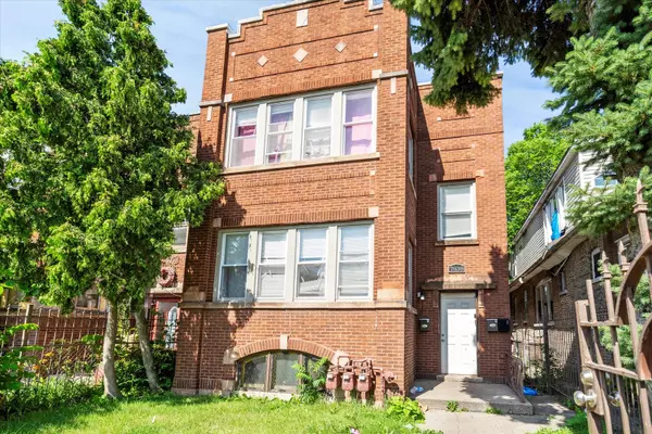 Chicago, IL 60620,7838 S Paulina ST