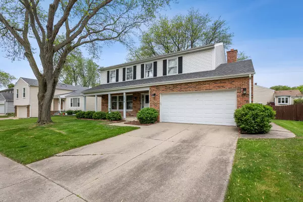 Buffalo Grove, IL 60089,1270 BRANDYWYN LN