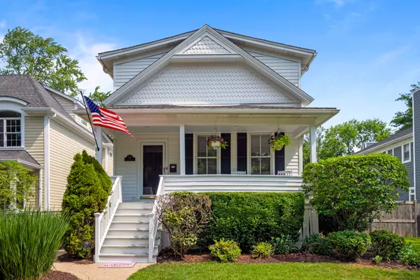 1718 Lake AVE, Wilmette, IL 60091