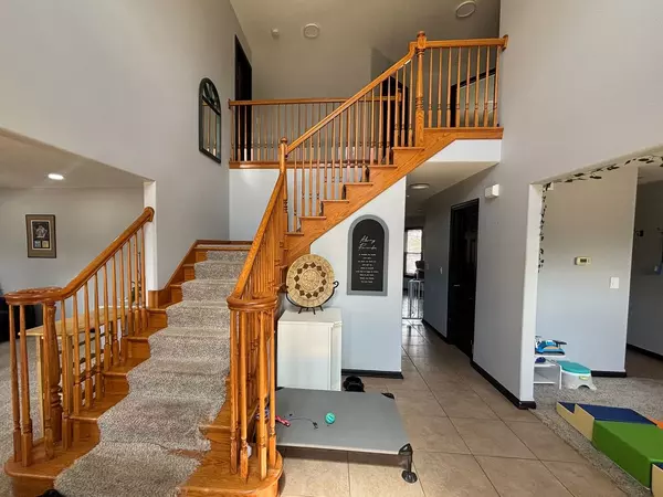 Rockford, IL 61102,2952 Blue Oats DR