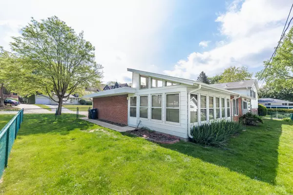 Naperville, IL 60540,815 Santa Maria DR